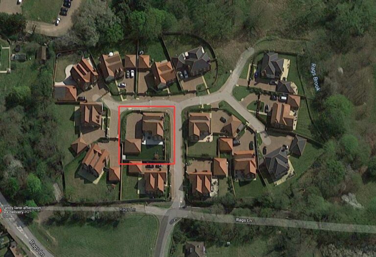 12-single-storey-rear-extension-including-roof-terrace-and-swimming-pool-enclosure-broxbourne-council